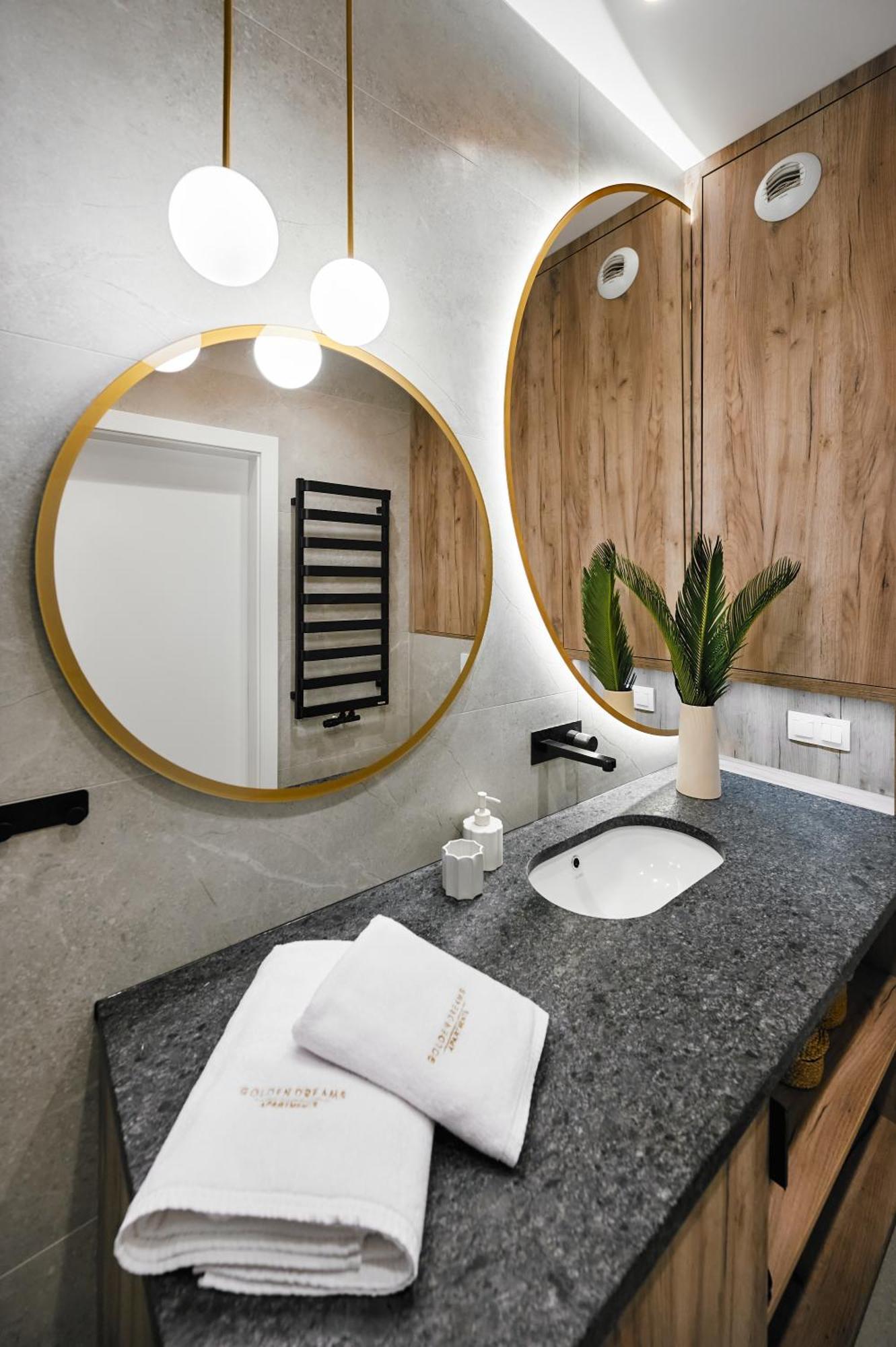 Golden Dreams Luxury Apartments 21 Krakow Dış mekan fotoğraf